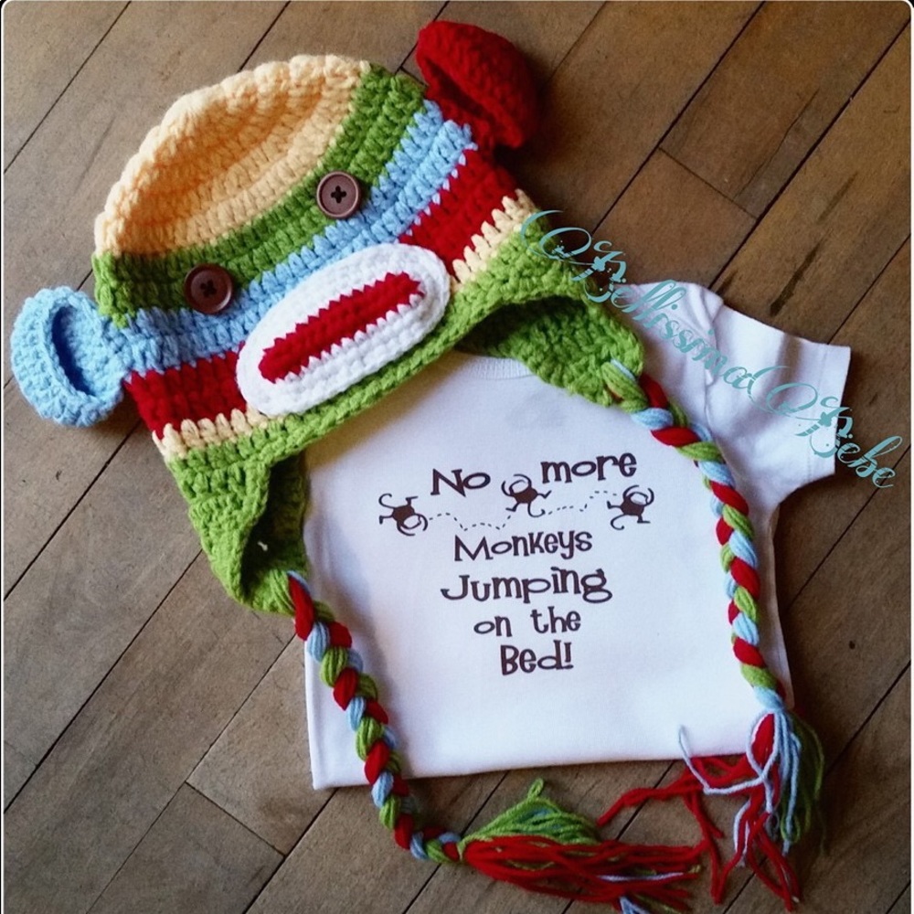 Handmade! No more monkeys jumping 6 MO set
